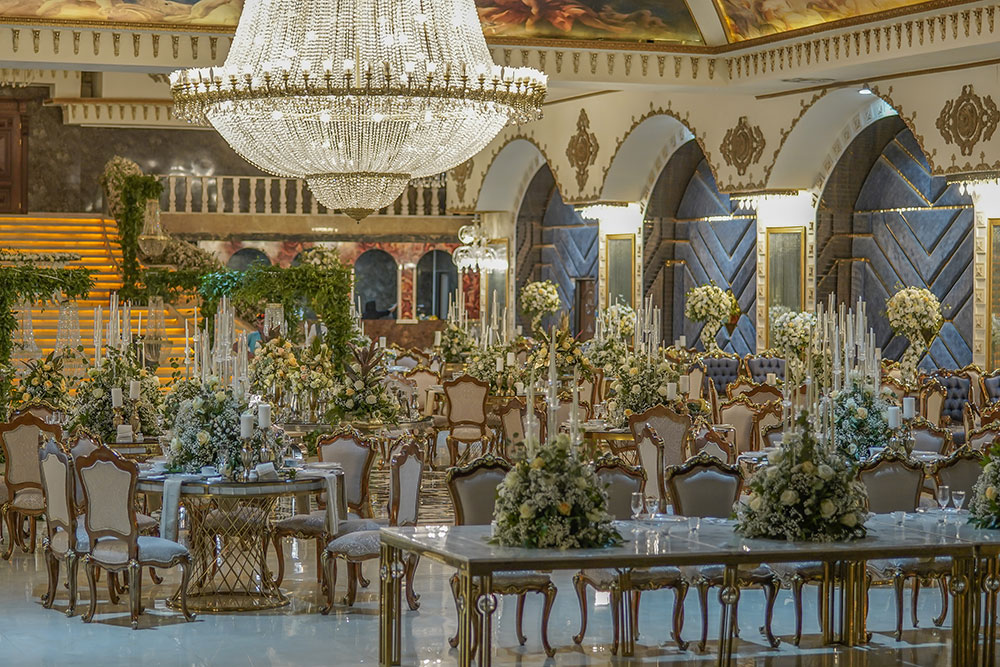 عمارت فاخر
